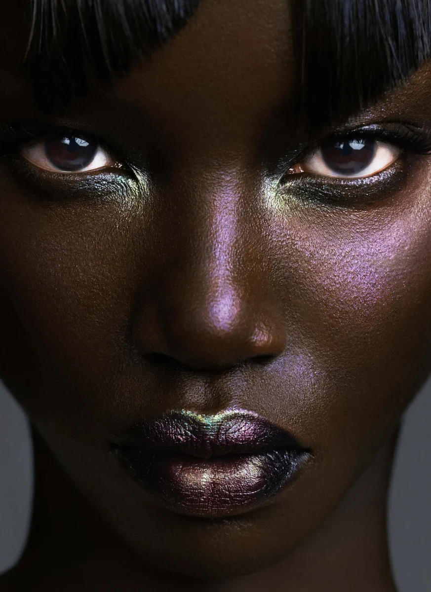 See the Full, Complete Photoshoot Featuring Both Models...