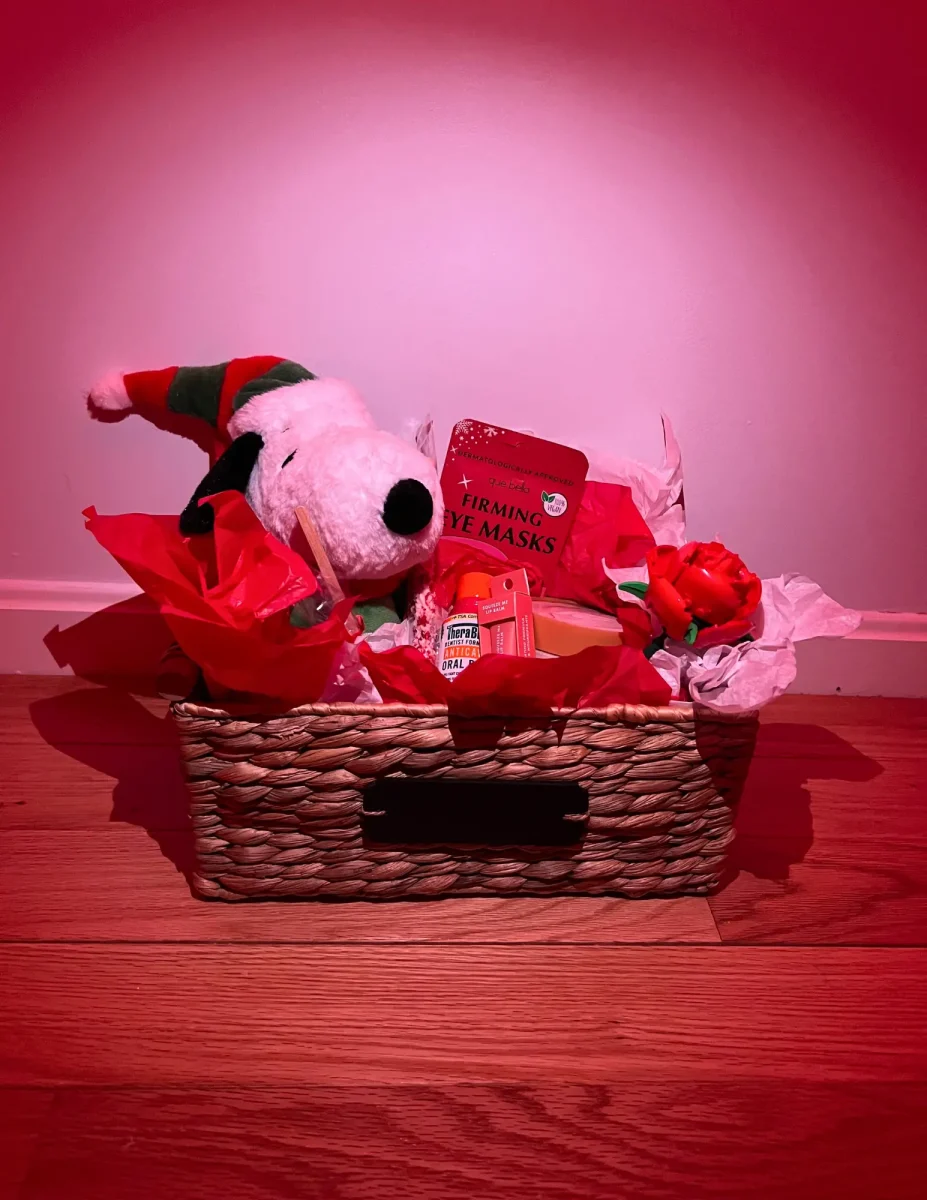 Handmade Bouquets & Holiday Gift Baskets with Exclusive Seasonal Discounts for New Customers! | Promotional, Spotlight Interview Featuring Highlander Isabel Lam
