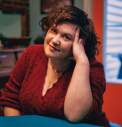 Despite Her Parkinson’s Diagnosis, Author Rachel Reid Continues to Succeed in Her Writing Career